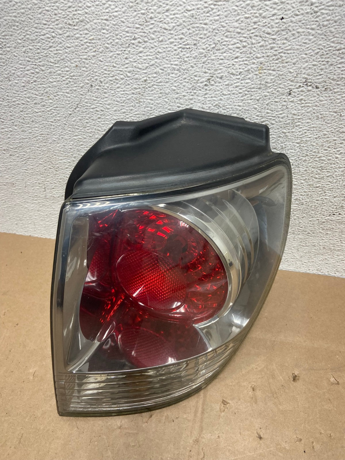 2001 2002 2003 Lexus Rx300 Right Passenger Rh Side Tail Light AE6060 LK0