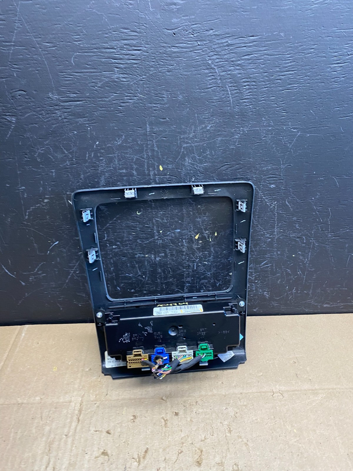 2013 to 2017 Chevrolet Traverse Radio Bezel Ac Heater Climate Control AC4764 DG6