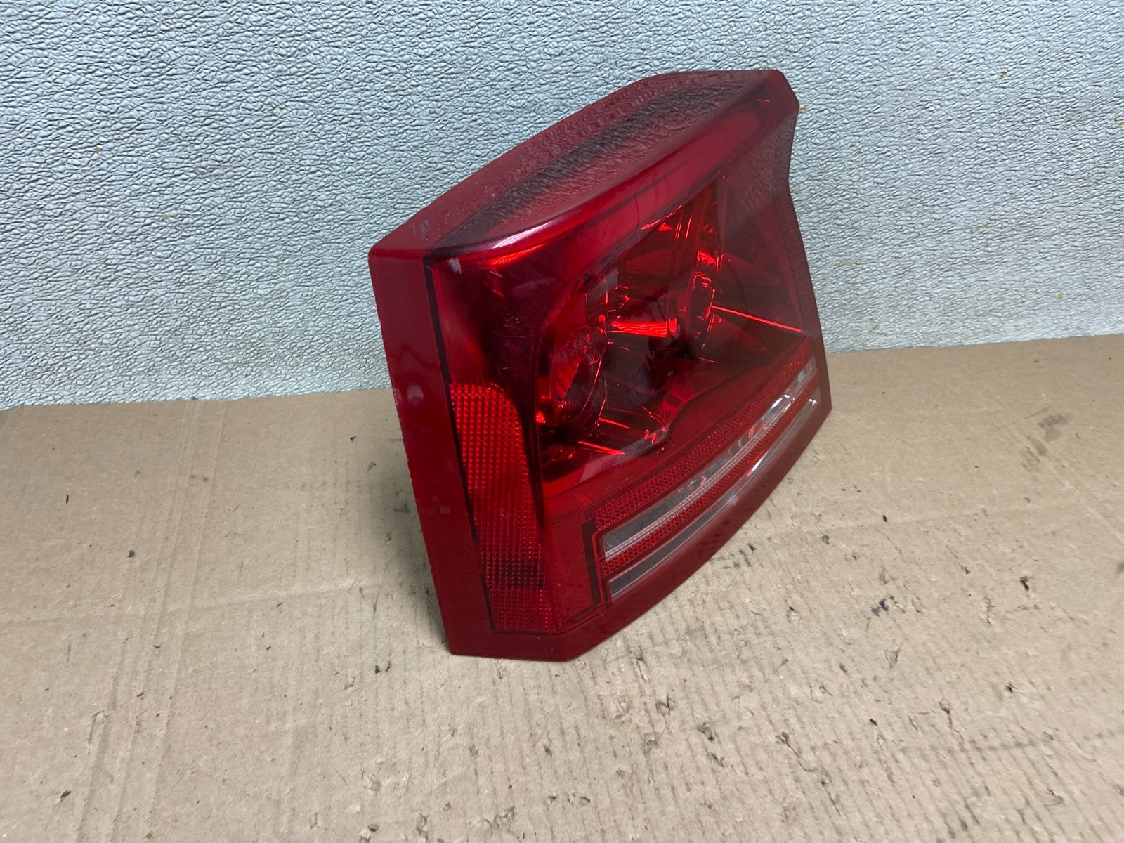 2006 2007 2008 Dodge Charger Tail Light Left Driver Lh Side Oem Y0097 DW2