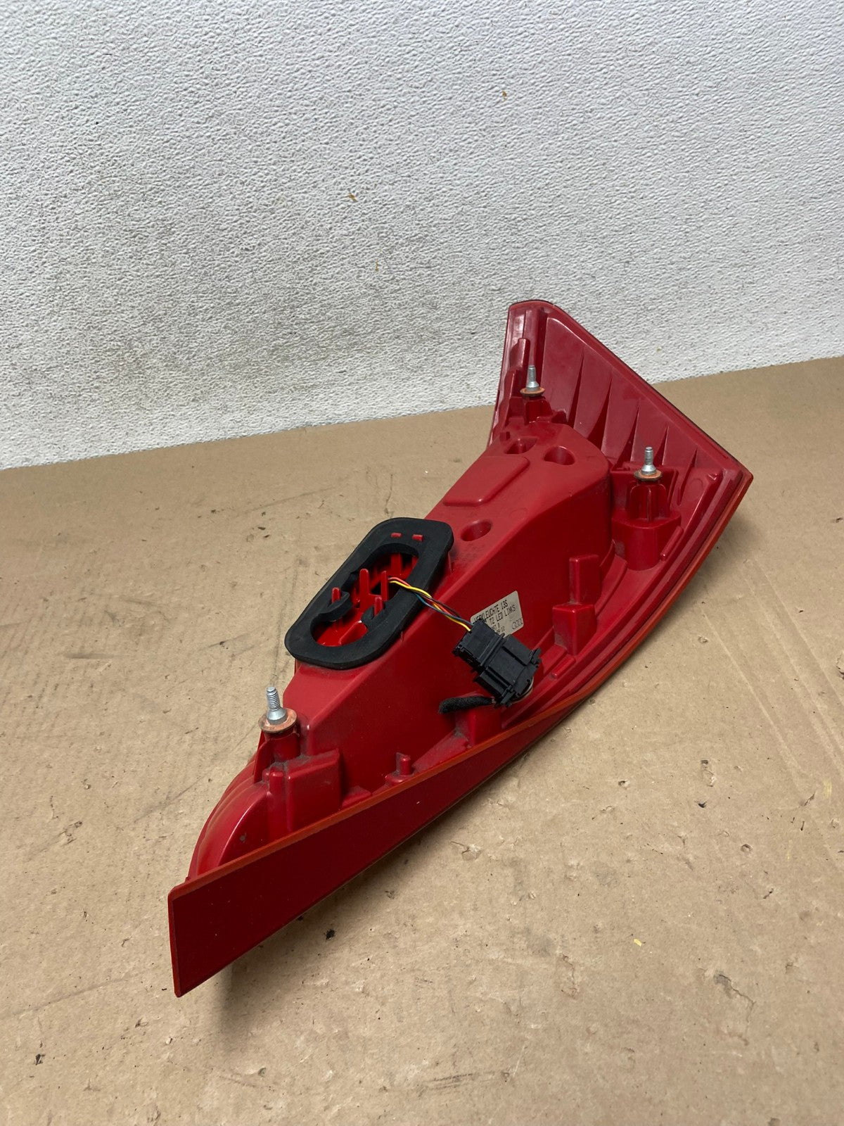 2009 to 2012 Audi Q5 Left Driver LH Side Tail light AG4753 LK7