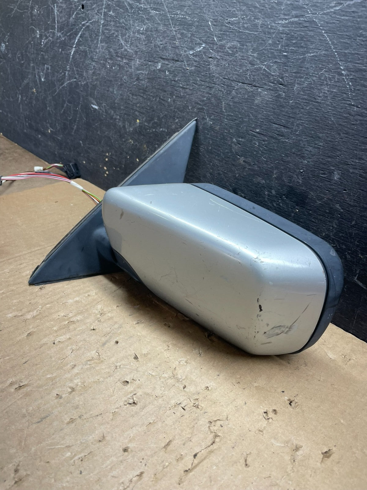 1998 to 2003 BMW 528i 530i E39 Left Driver Side Door View Mirror R17292