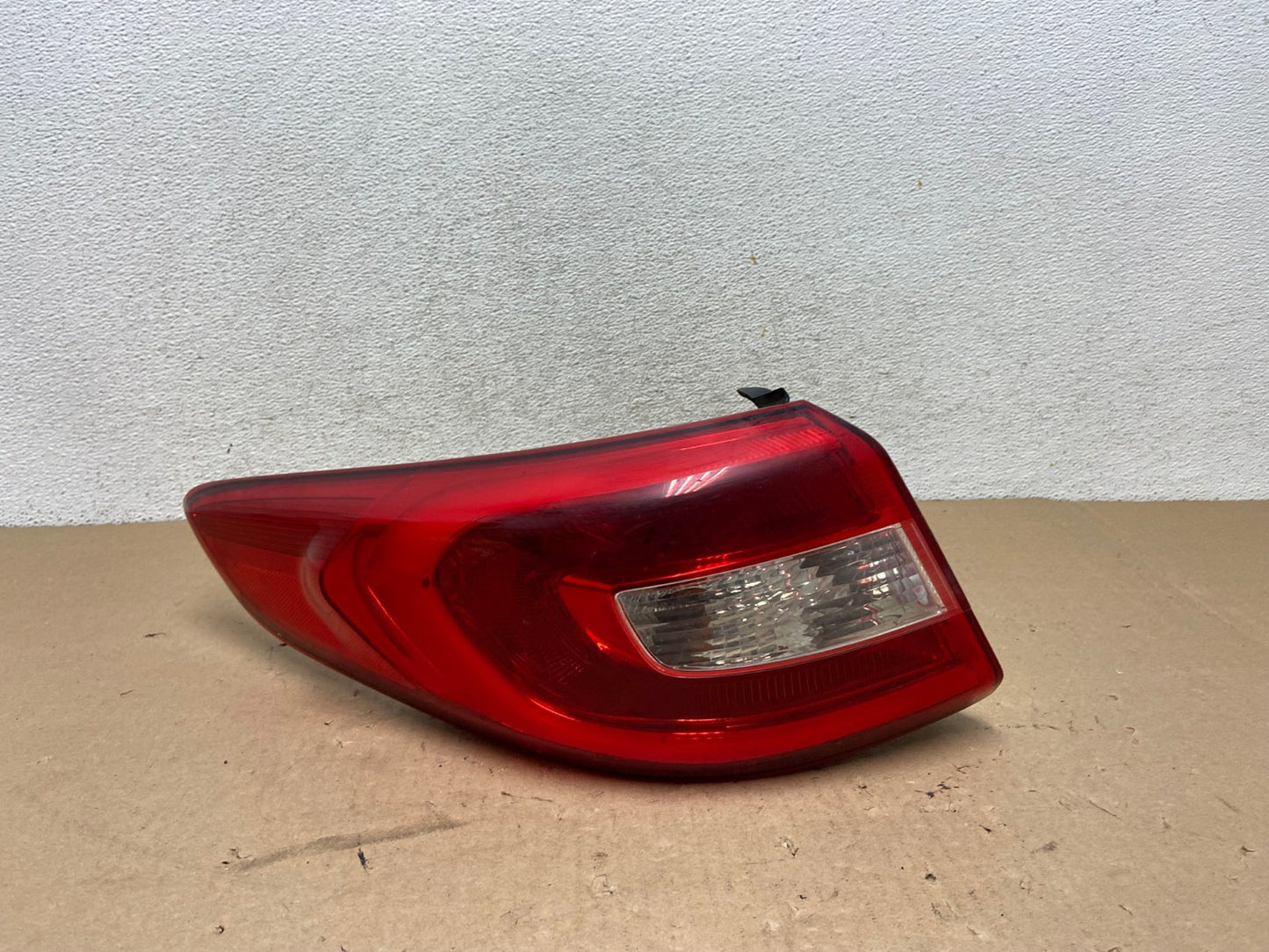 2015 2016 2017 Hyundai Sonata Left Driver Lh Tail Light AG4116 LK0