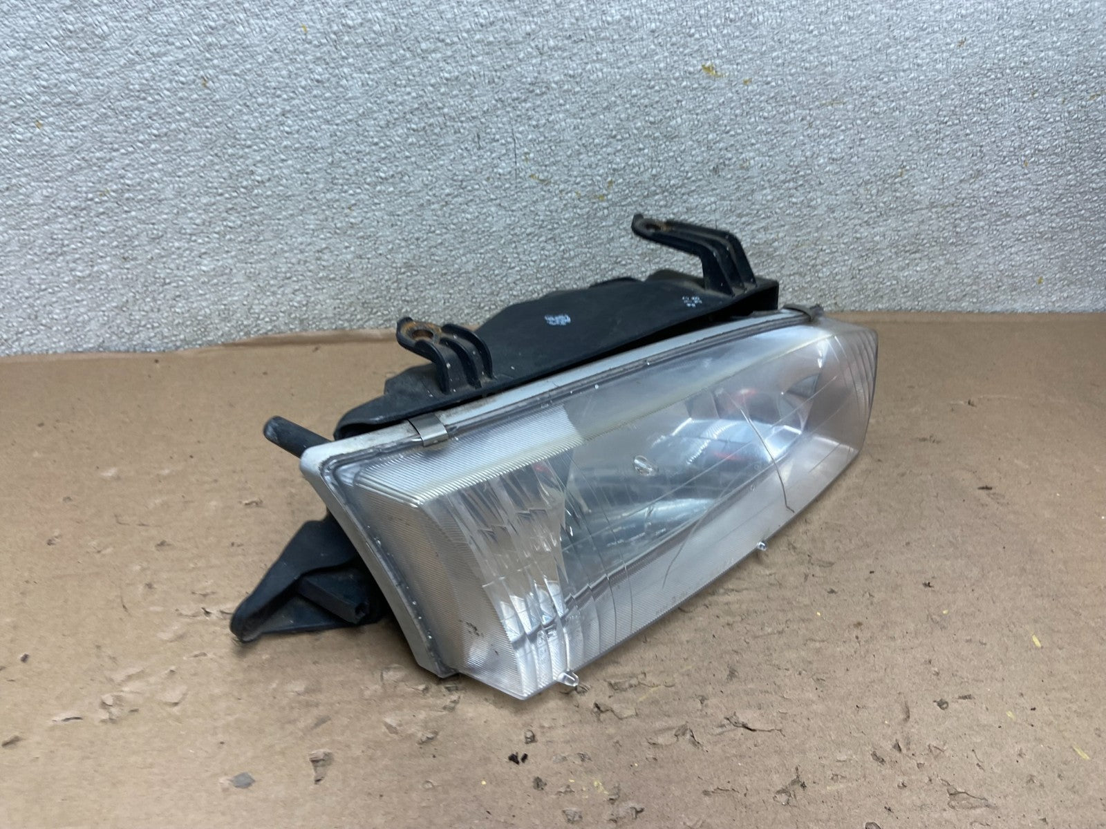 1997 - 1999 Subaru Legacy Right Passenger Side Headlight Halogen Oem AB0258 DW2