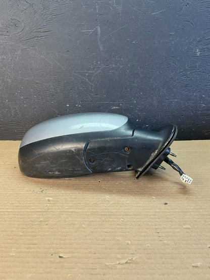 2001 to 2006 Toyota Sequoia Right Passenger View Door Mirror AE8649 DW3