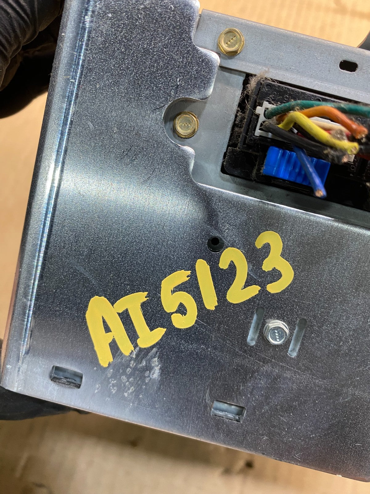 2007 2008 2009 Hyundai Santa Fe AM/FM Radio CD Player AI5123 DG7