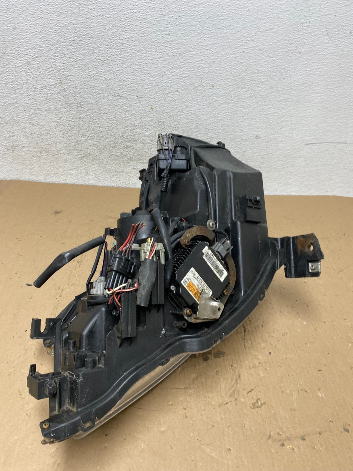 2006 to 2010 Infiniti M35 Right Passenger Rh Xenon HID Headlight AD7805 DW8
