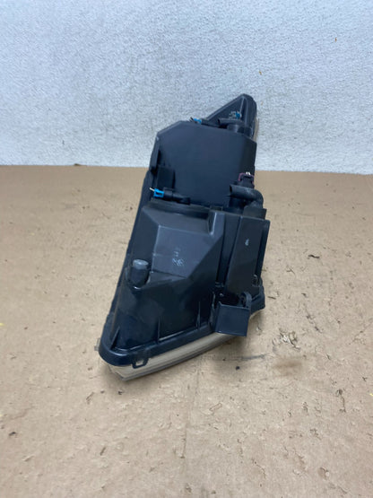 2009 to 2017 Dodge Journey Headlight Left Driver Lh Side Halogen AG5611 DW6