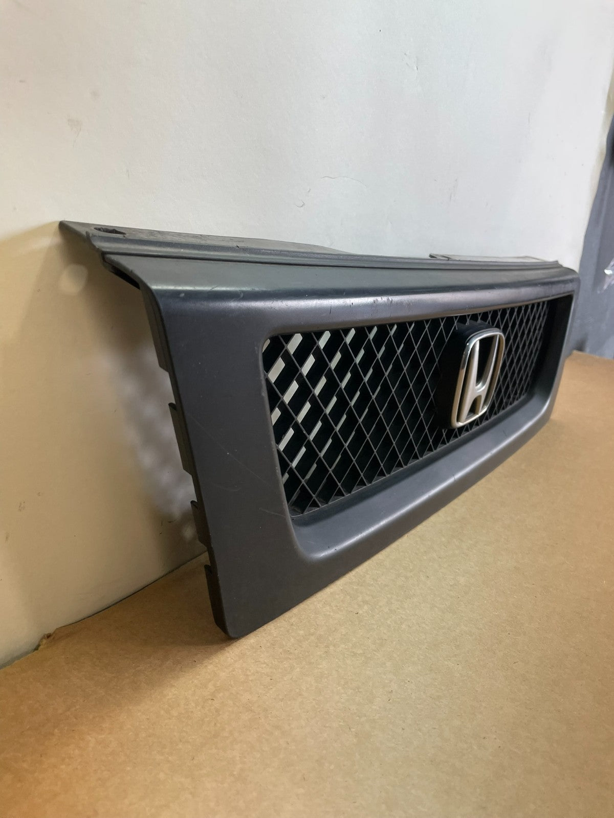 2003 2004 2005 2006 Honda Element Front Upper Grill Grille AF8530 DG2