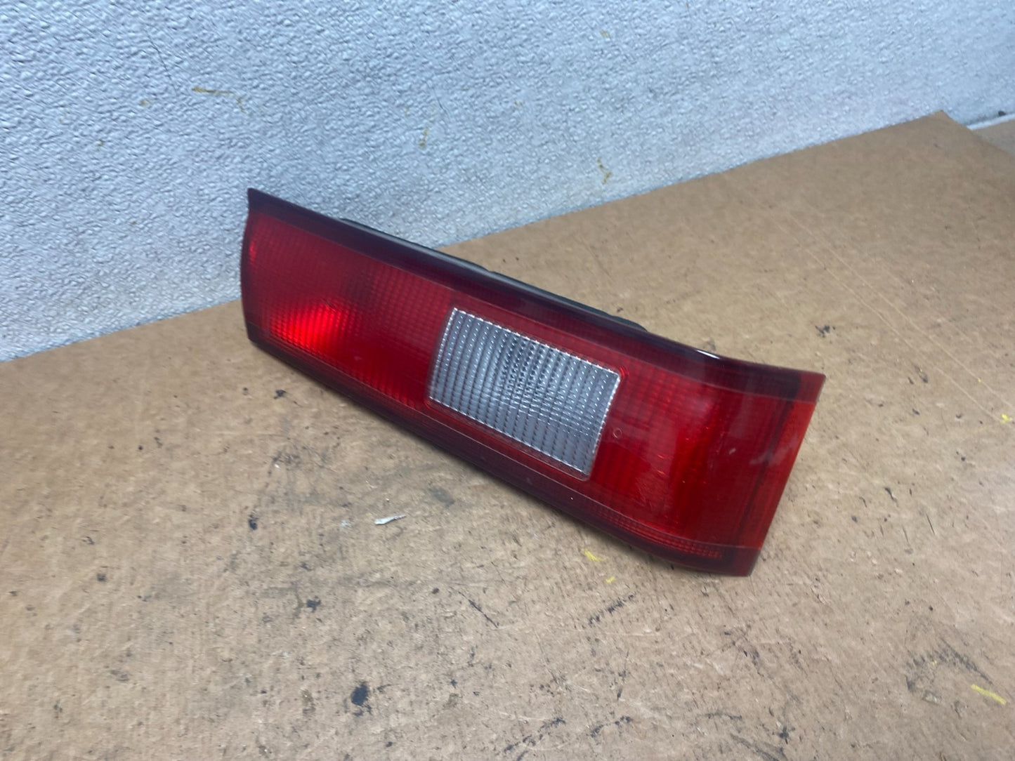 1997 1998 1999 Toyota Camry Tail Light Inner Left Driver LH Inner Oem S74372