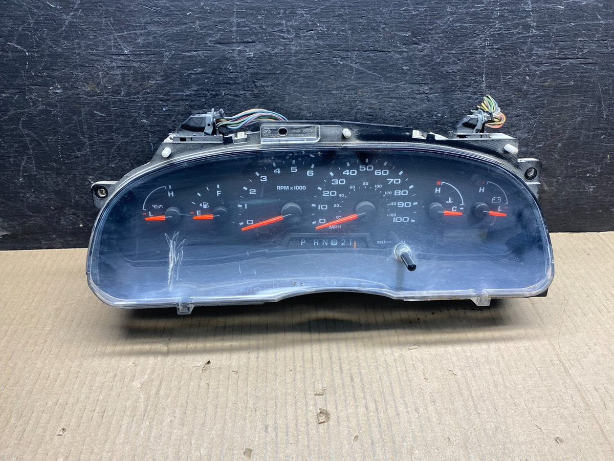 2006 Ford E350 Gauge Speedometer Cluster AI4856 DW0