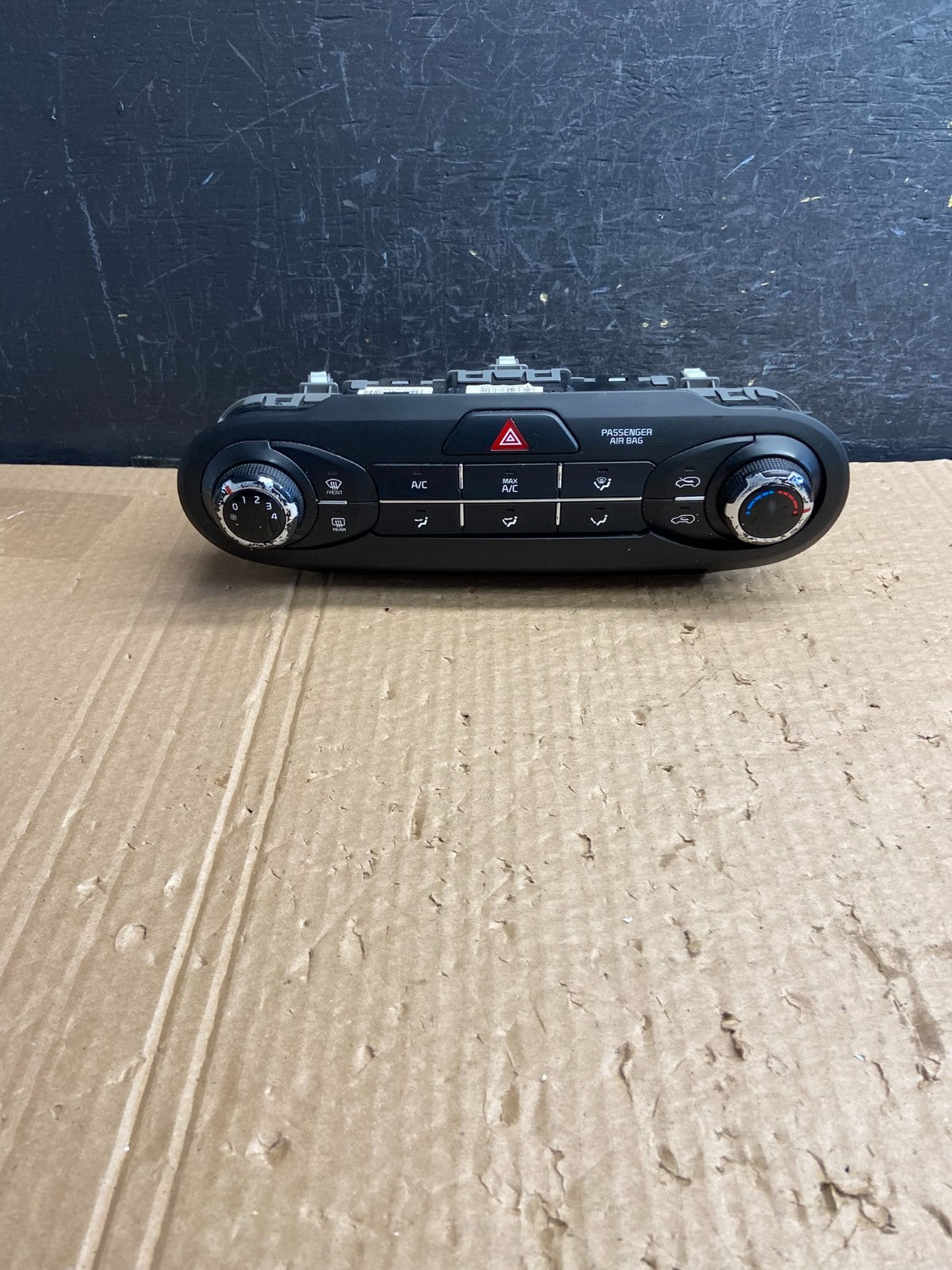 2016 to 2020 Kia Sorento Temperature AC Climate Control 97250-C5XXX AF6454 DG0