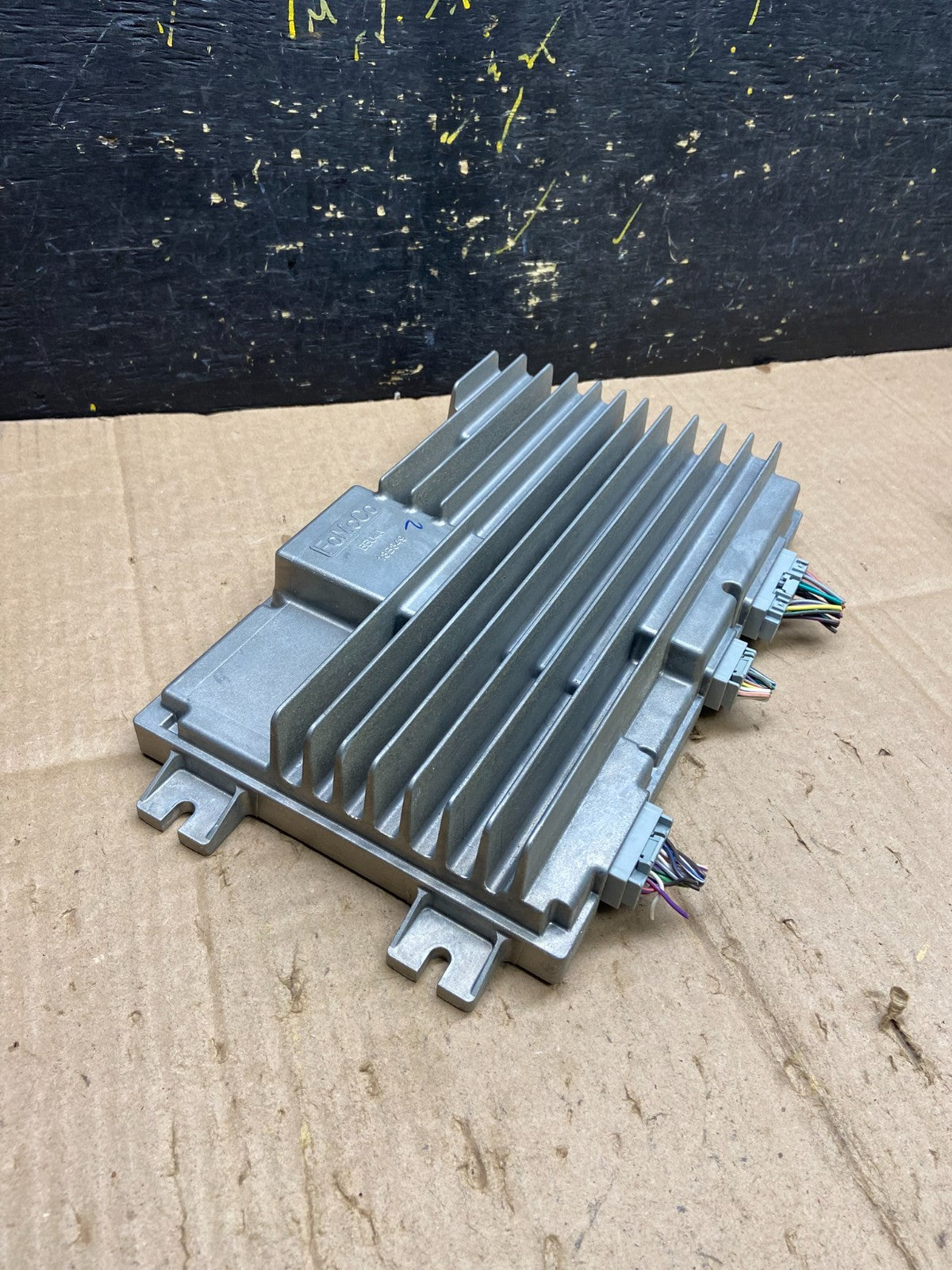 2009 to 2012 Lincoln MKS OEM Premium Radio Stereo Amp Amplifier AA8180  DG1