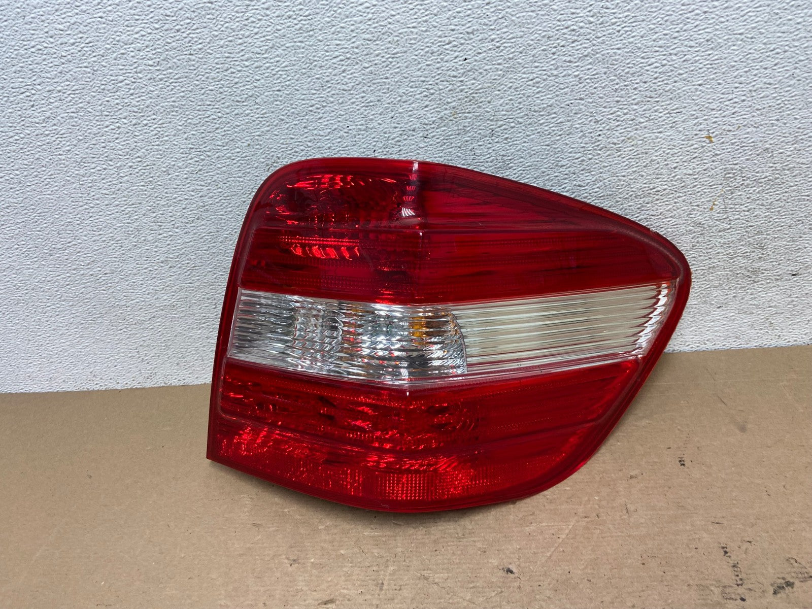 2006 - 2008 Mercedes ML 350 Ml-Class Right Passenger Tail Light DEPO AF4988 LK0