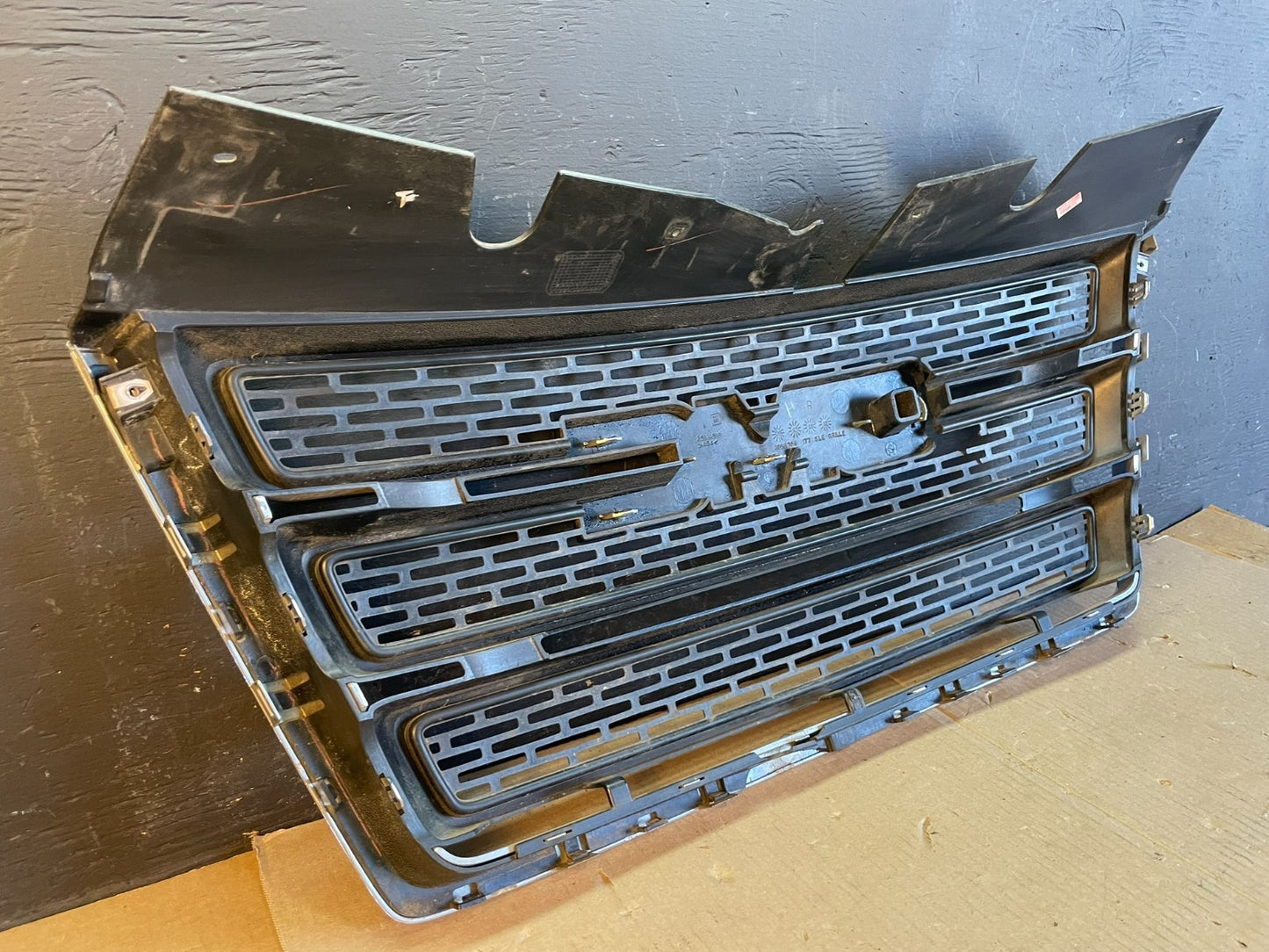 2010 to 2015 Gmc Terrain Front Upper Grill Grille Aftermarket AB7886 DG6