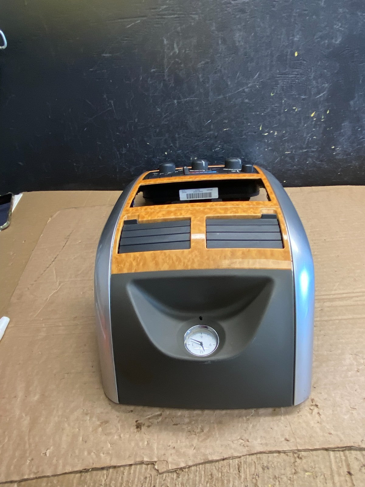 2007-2009 Chrysler Aspen Heat Climate Temperature Control Radio Bezel AF2190 DG3