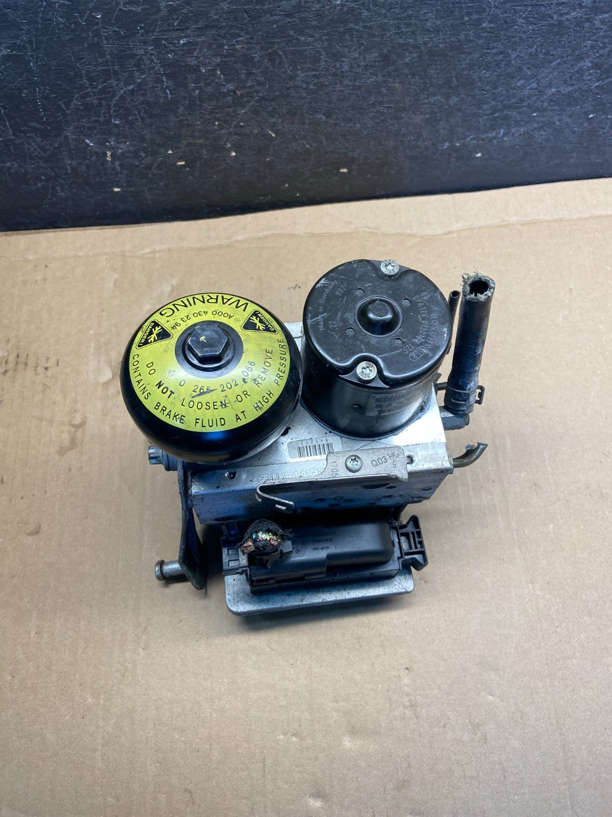 2003-2006 Mercedes R230 SL500 E550 ABS Anti Lock Brake Pump Module AF9255 DG5