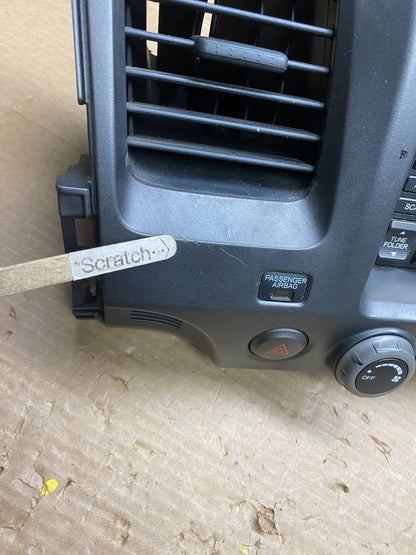 2006 - 2011 Honda Civic Radio AM/FM Climate Control Air Vent Bezel W0357 DG4