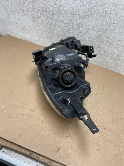 2012 2013 2014 Nissan Versa Sedan Headlight Right Passenger Rh AB6015 DW7