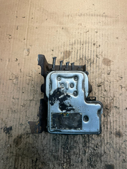2003 - 2005 Chevrolet Silverado GMC Sierra ABS Anti-Lock Brake Module v2296 DG0