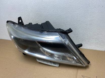 2013 to 2016 Nissan Pathfinder Right Passenger RH Side Headlight AG3317 DW1