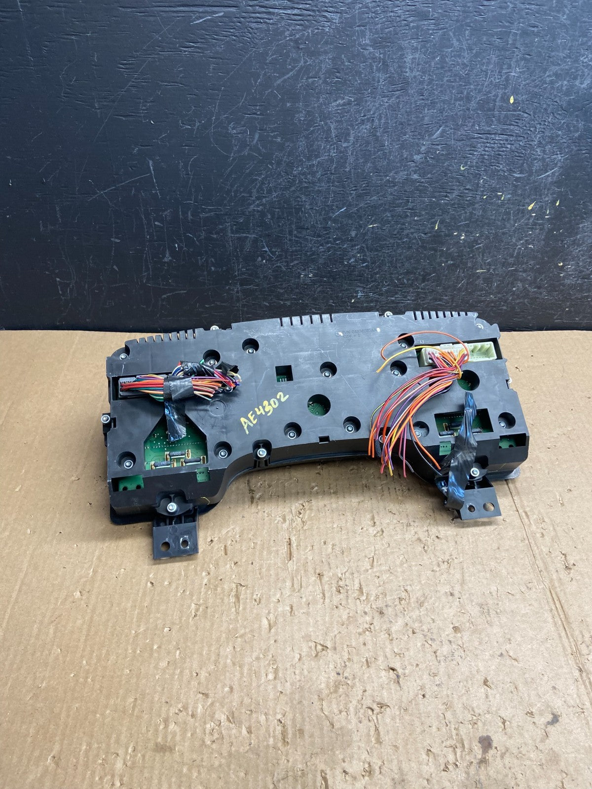 2006 Dodge Durango Speedometer Instrument Cluster Gauge AE4302 DW5