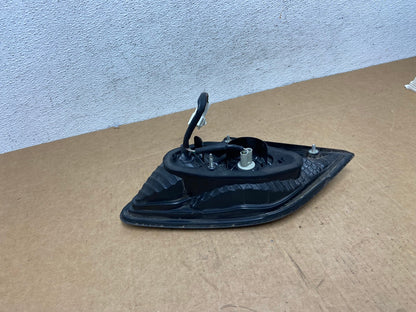2002 2004 Lexus Es300 Es330 Right Passenger Inner Tail Light AD5994 LK4