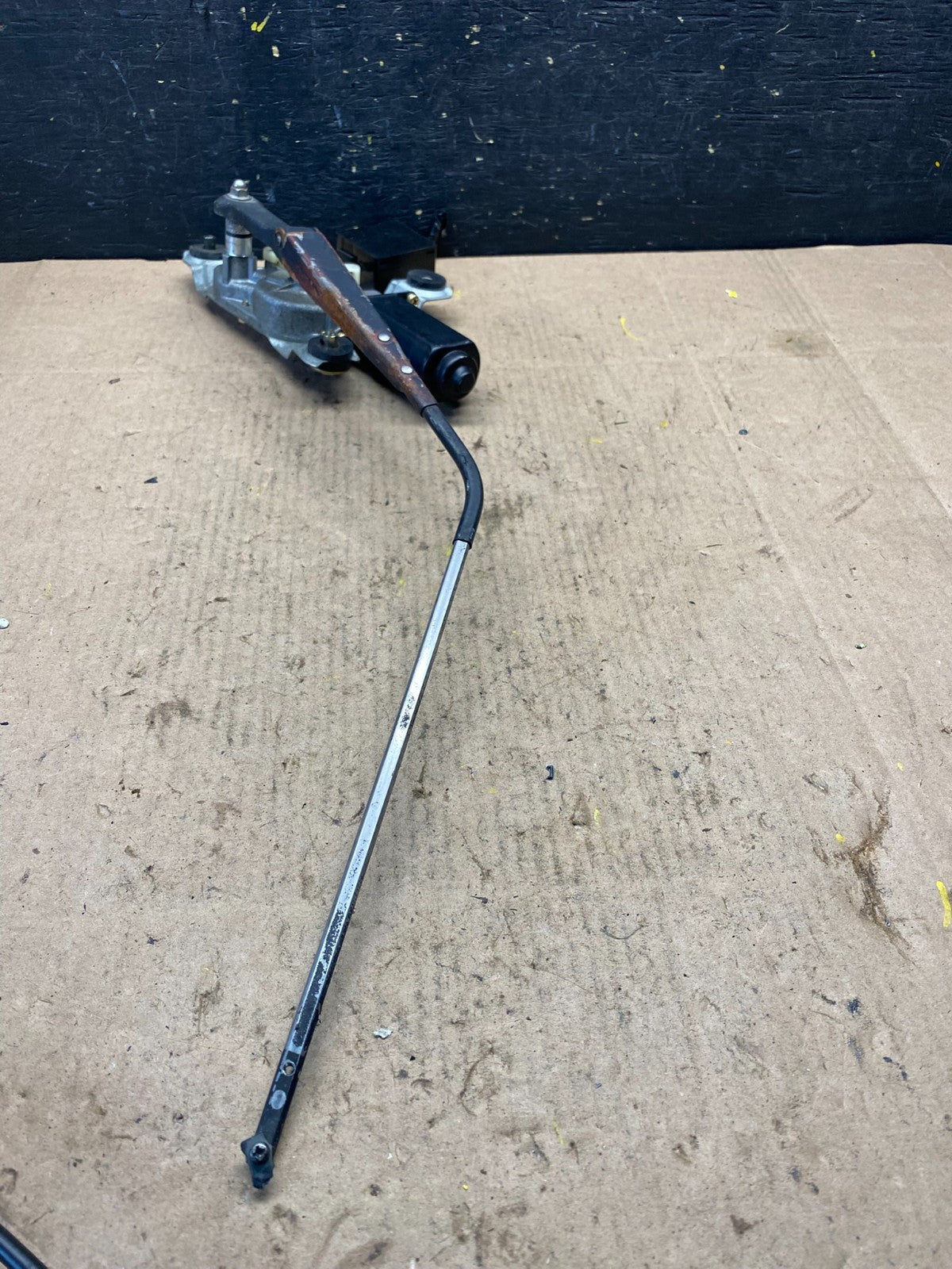 1989-1993 Toyota Celica Rear Windshield Washer Wiper Motor R8408 DG2