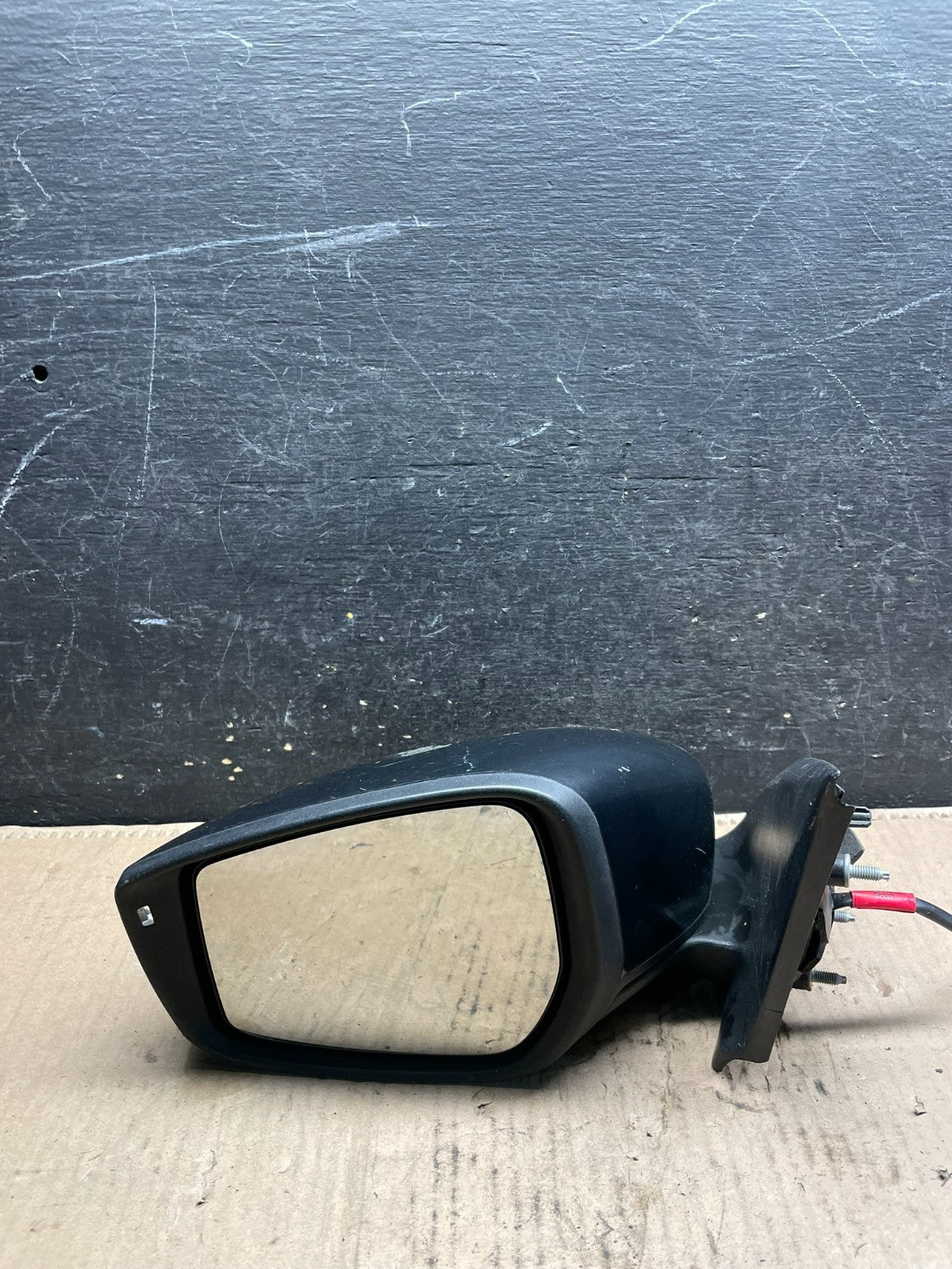 2015 2016 2017 Nissan Versa Left Driver LH Turn Signal Door Mirror T2807 DG10