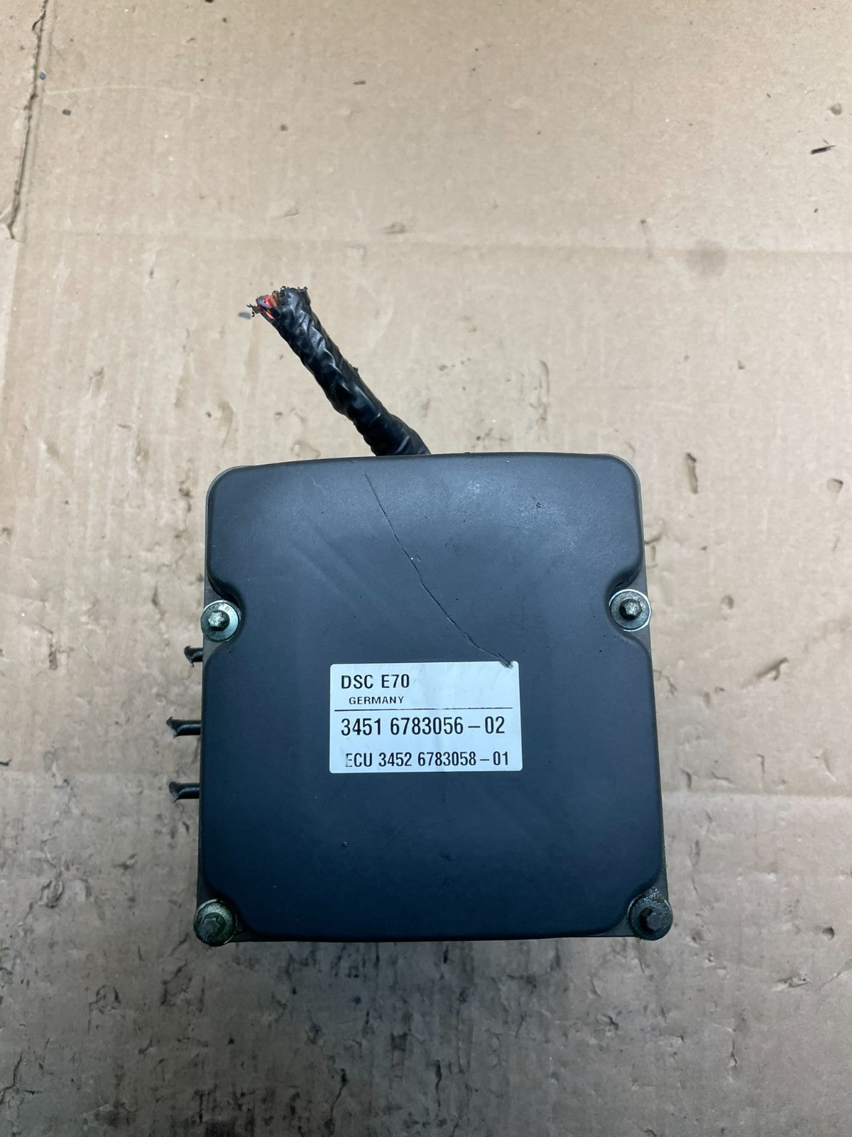 2007 to 2013 BMW X5 E70 ABS Anti-Lock Brake Pump Module OEM W1215 DG4