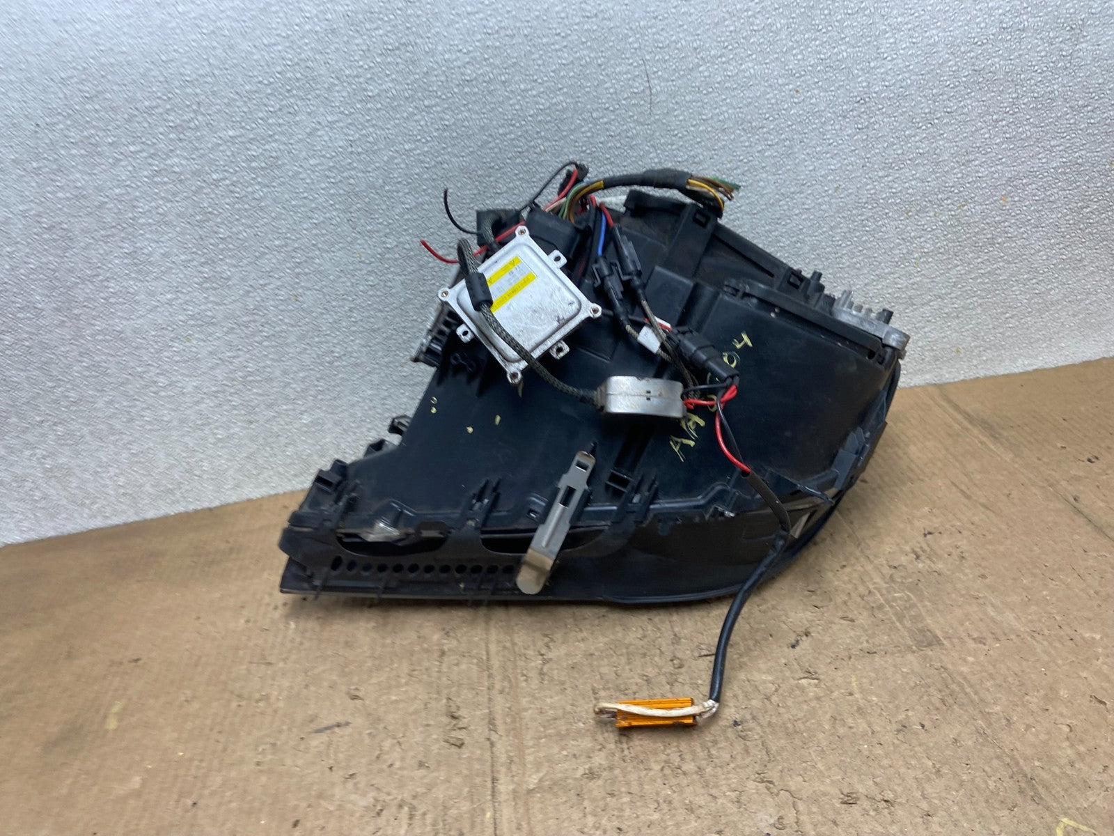 2009-2012 BMW 7-Series 740i 750i Right RH Xenon HID Headlight OEM AA8304 DG8