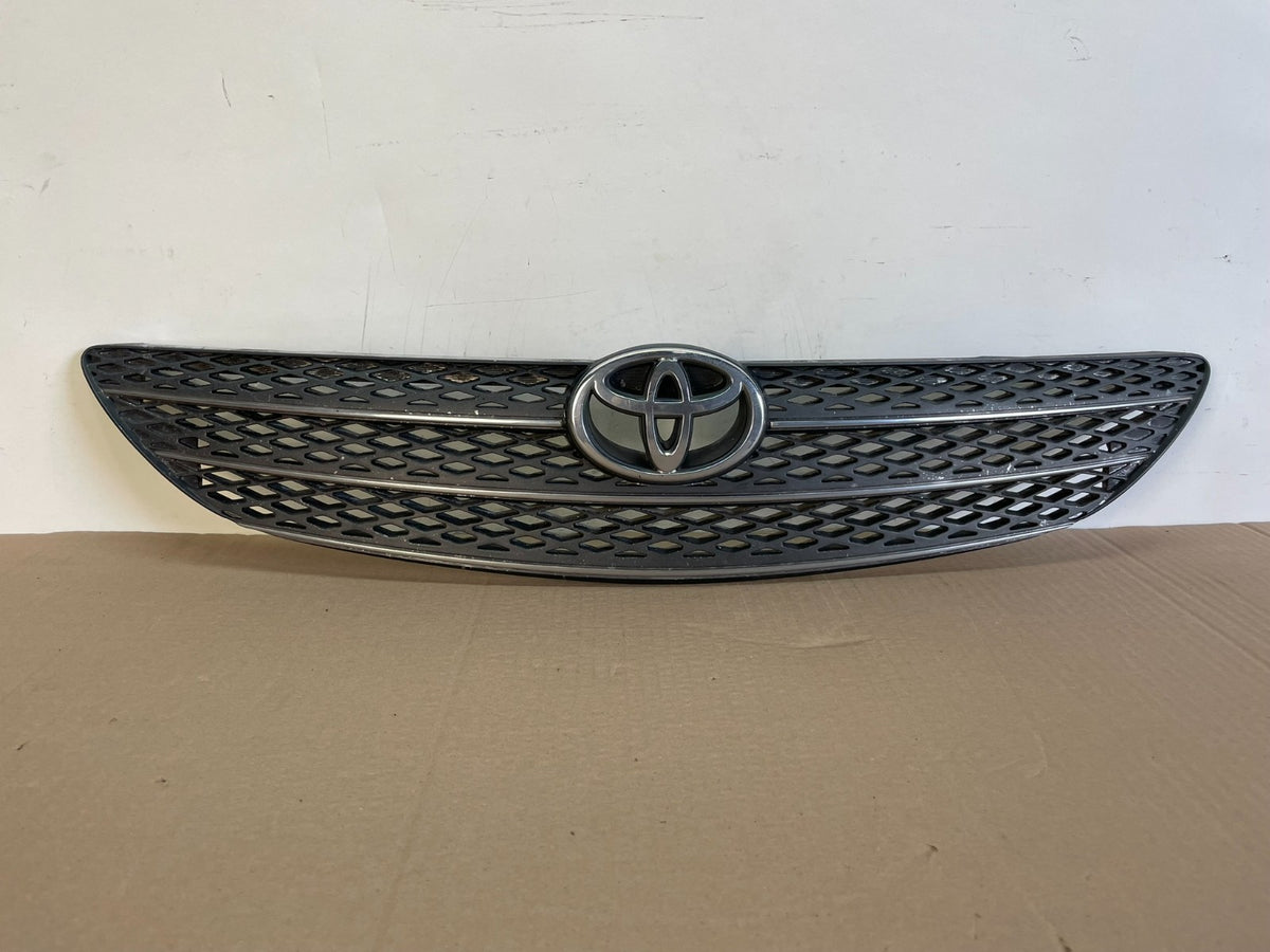 2002 2003 2004 Toyota Camry Front Upper Grill Grille AH6454 DG0