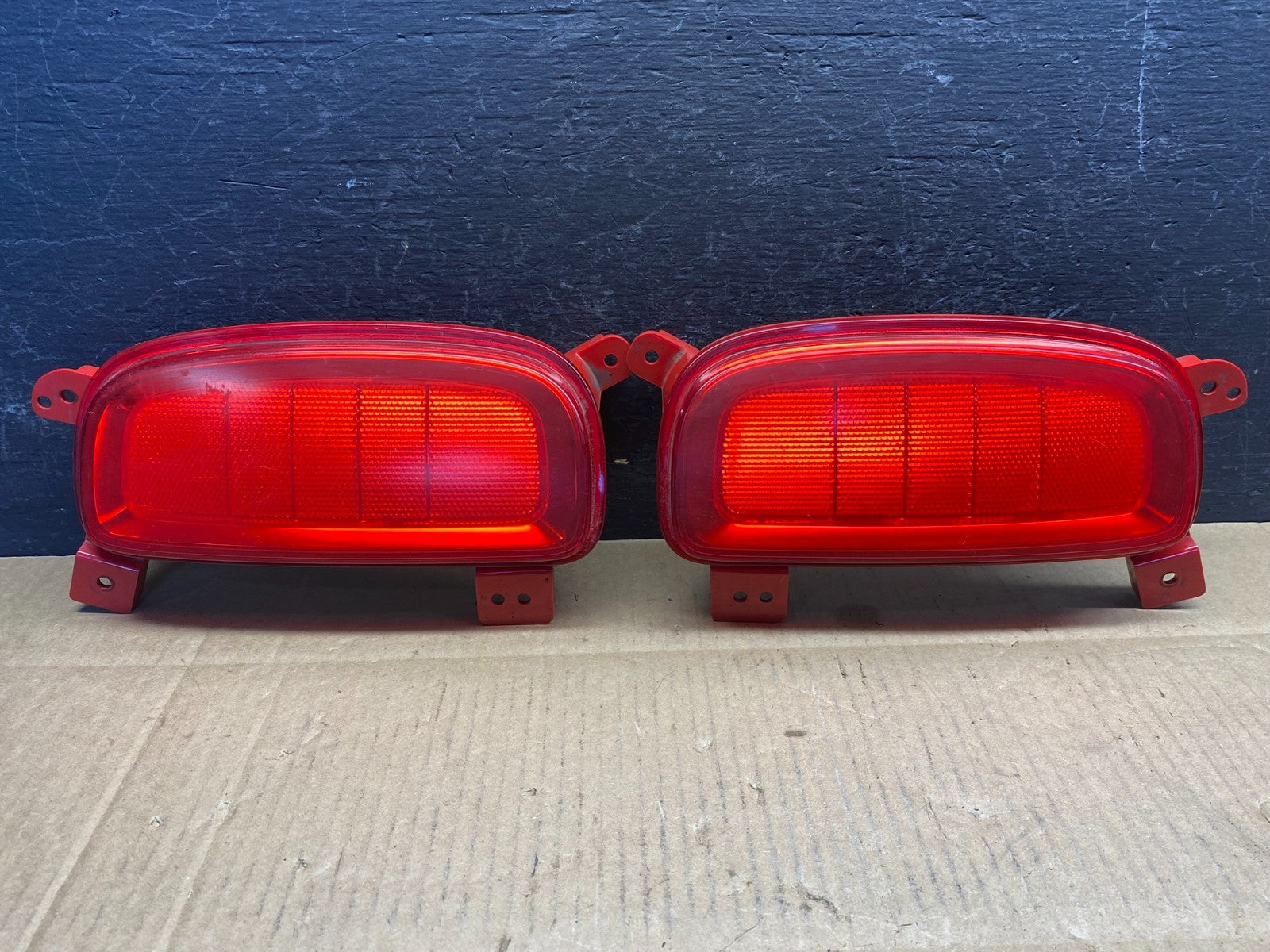 2014 2015 Kia Sorento Left+Right Set Bumper Reflector ad5058 DG0