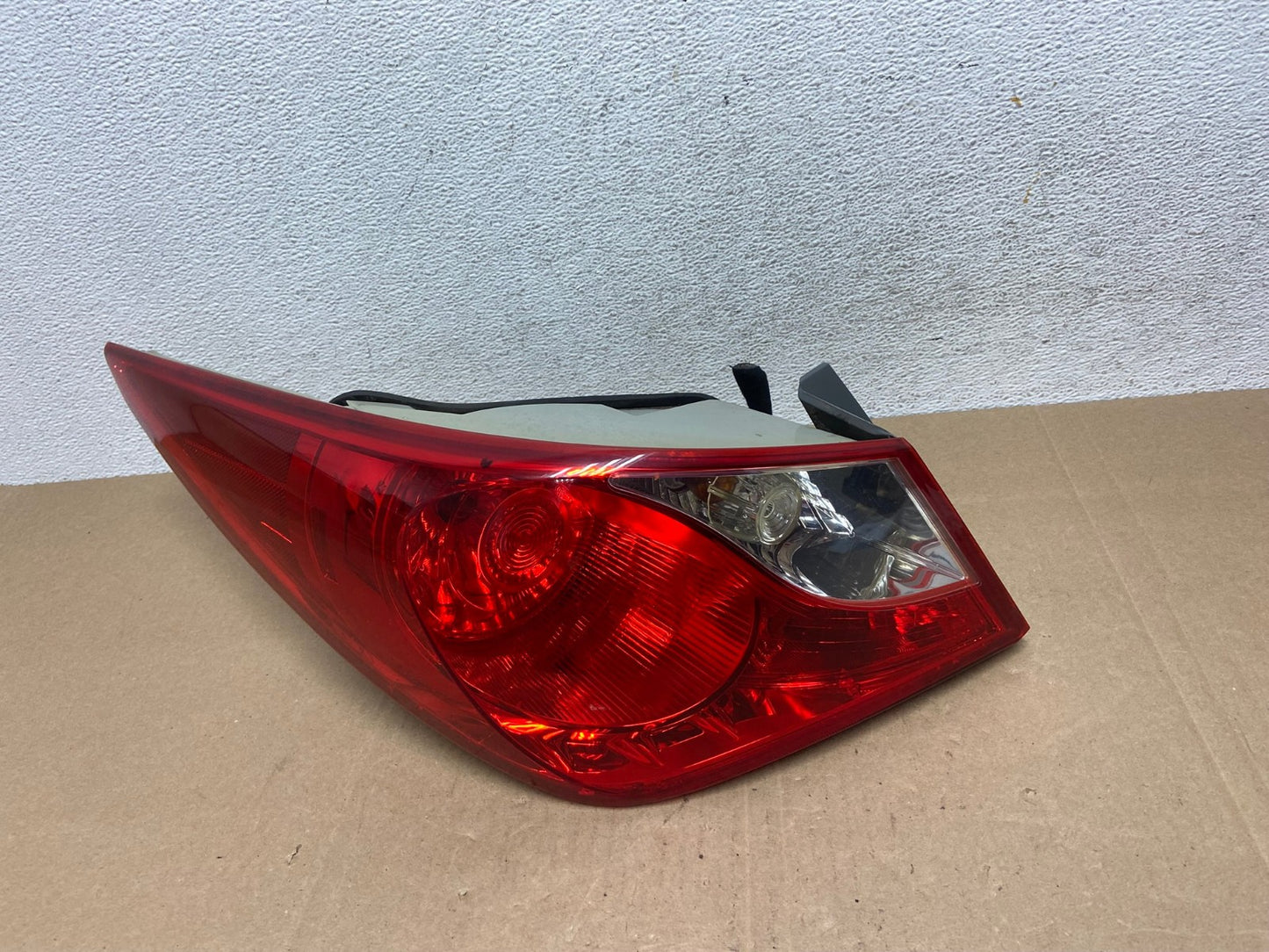 2011 2012 2013 Hyundai Sonata Left Driver LH Side Tail Light AE4969 LK0