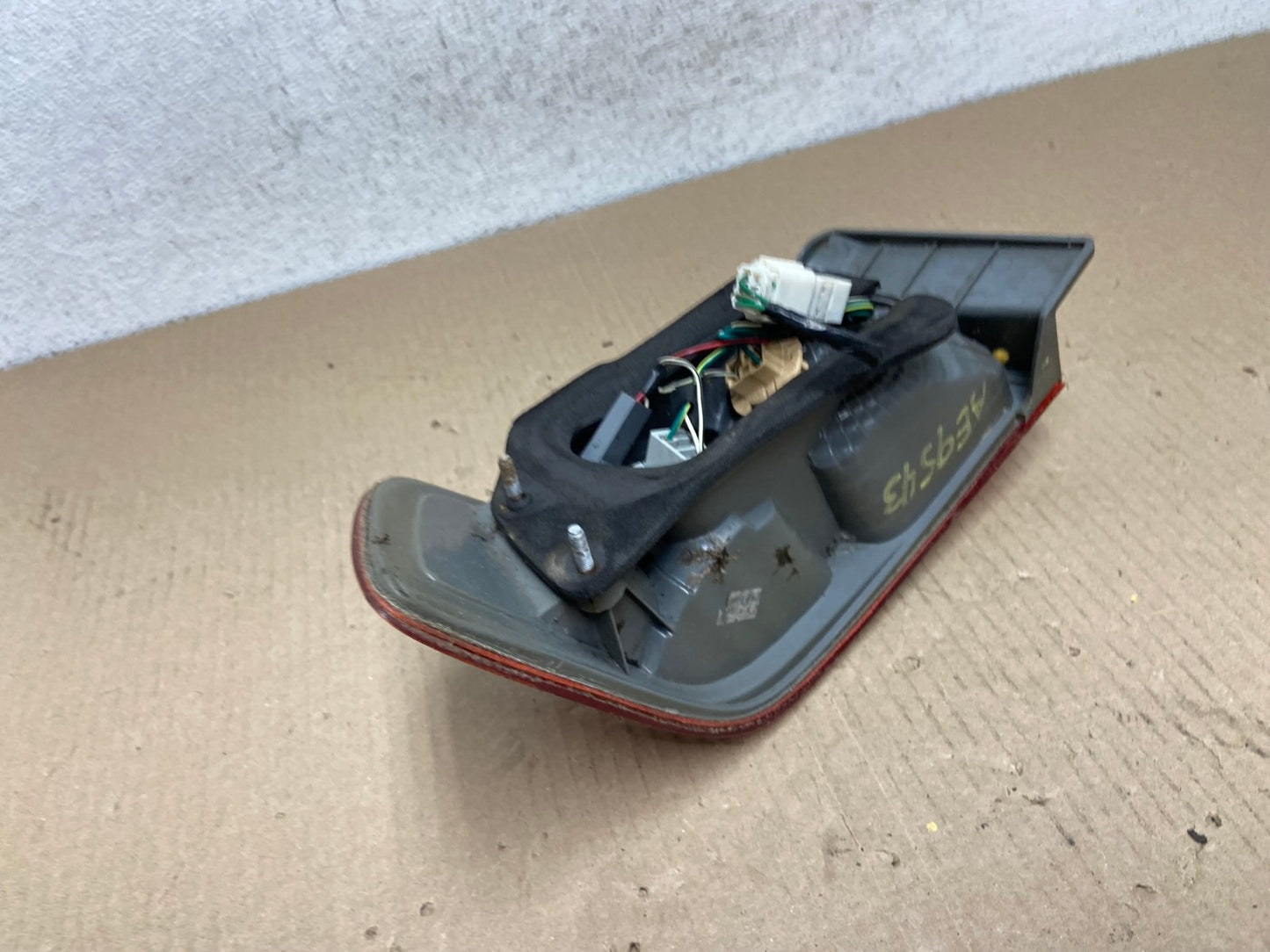 2000 to 2001 Toyota Camry Right Passenger Rh Tail Light AE9543 LK5