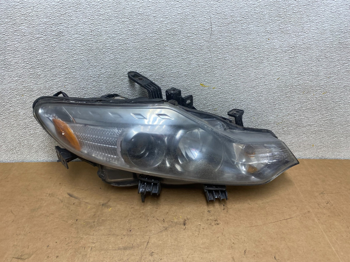 2011 to 2014 Nissan Murano Headlight Right Passenger Rh Oem Halogen X4765 DW0