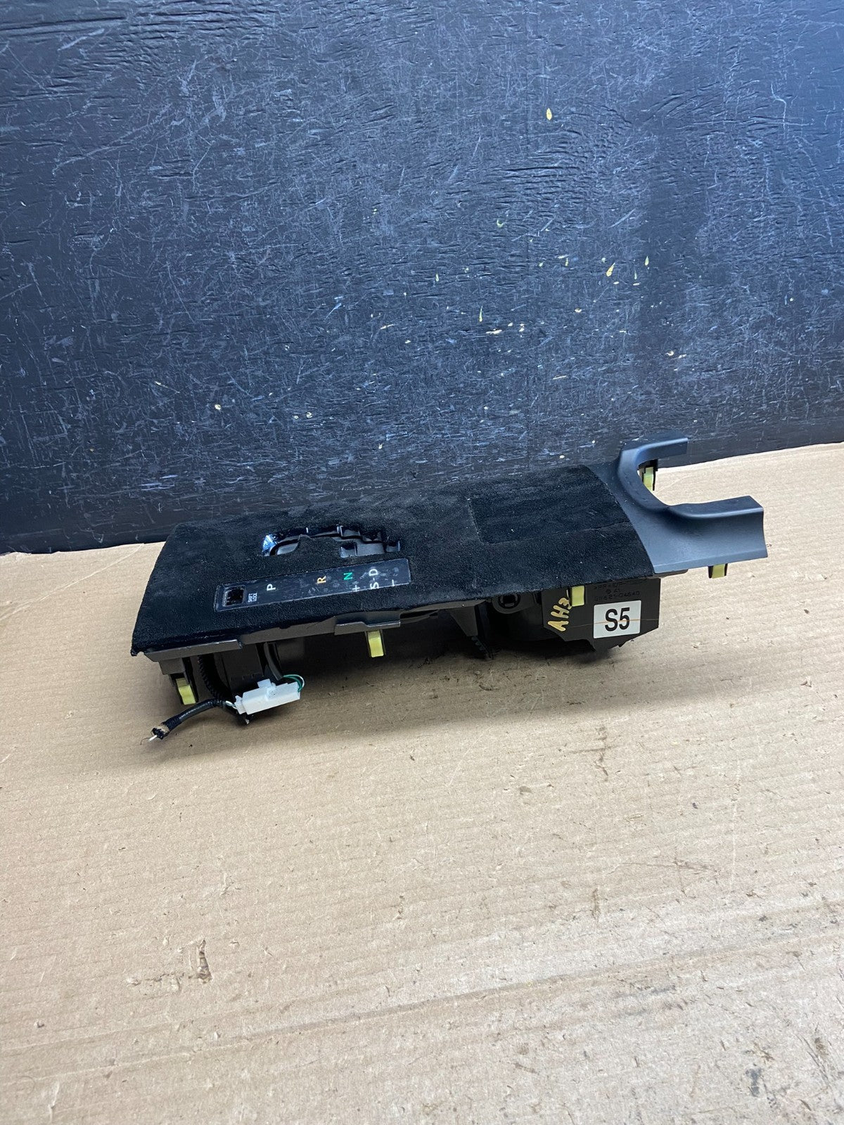 2006 - 2009 Lexus IS250 Center Console Gear Shifter Trim Bezel AH3639 DG1