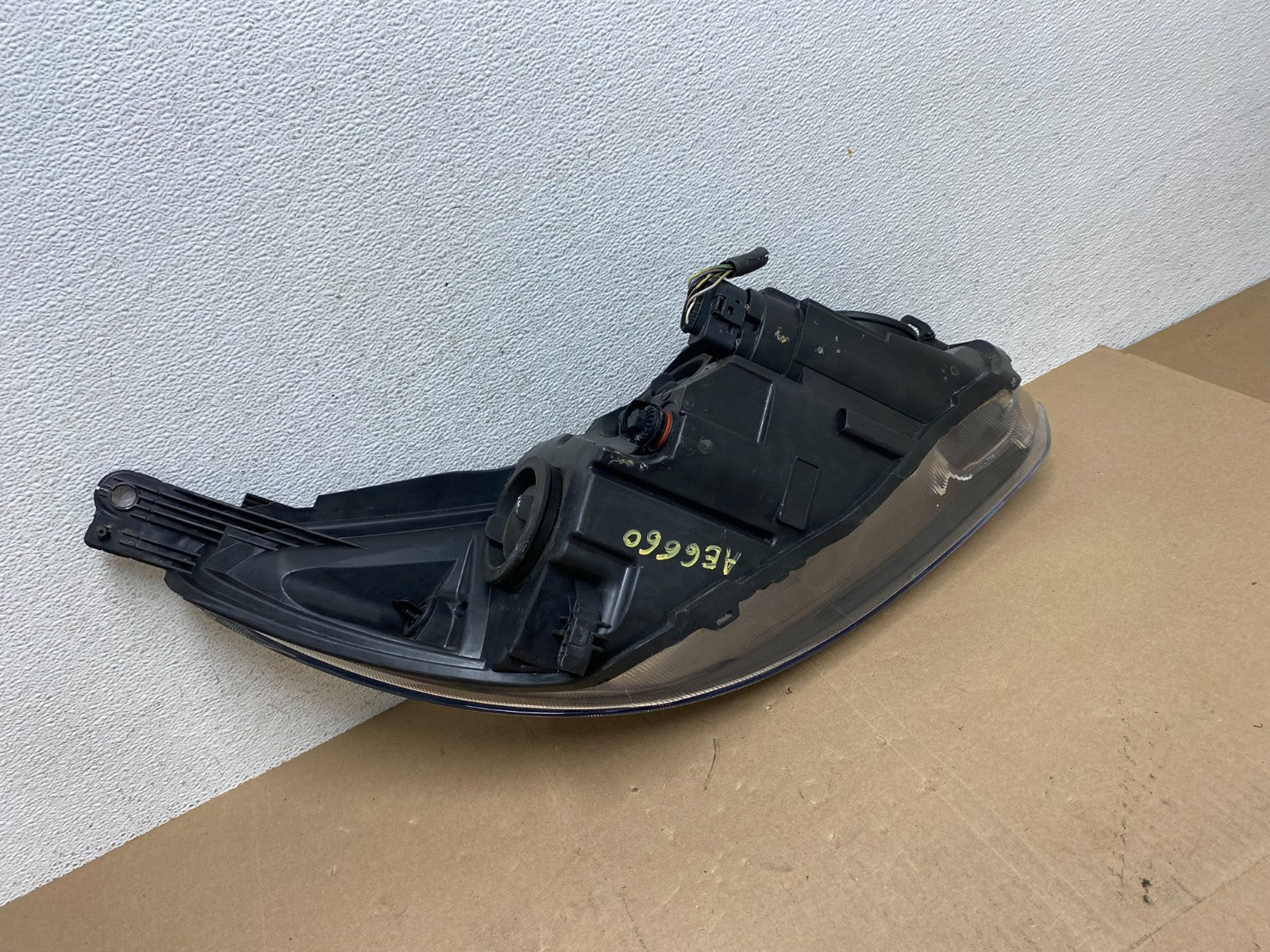 2015 to 2018 Ford Focus Left Driver LH Side Black Headlight AE6660 DG6