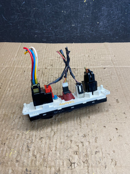 1999 to 2004 Ford F250 F350 Super Duty Heater A/C Climate Control AD1992 DG5