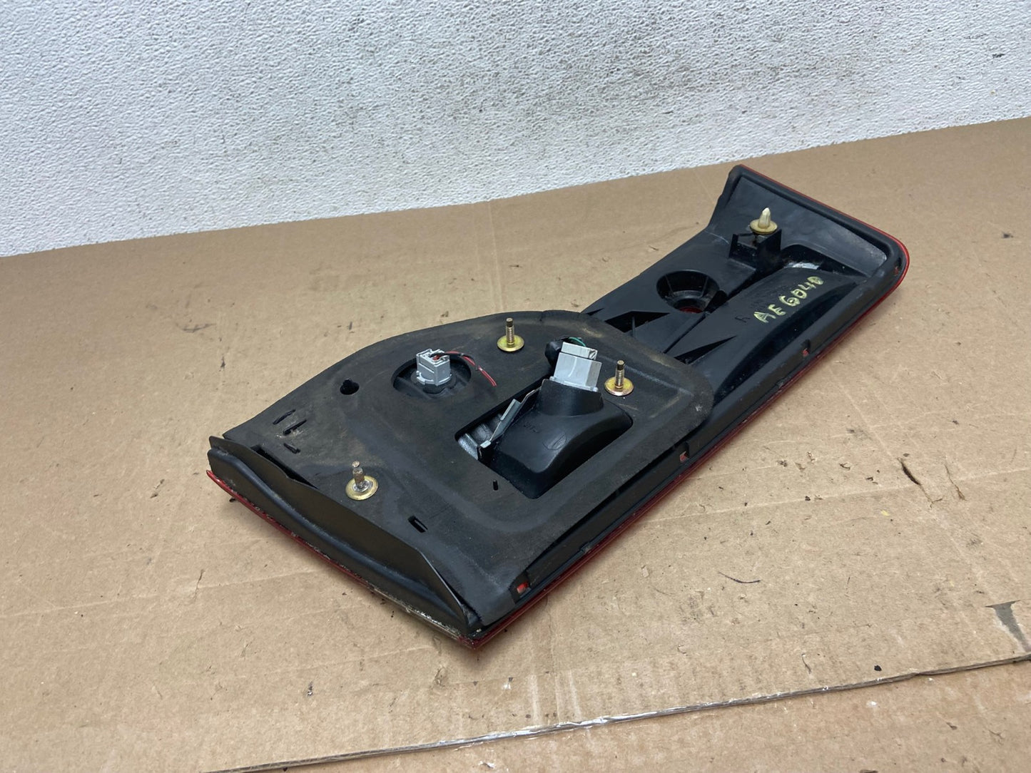 2001 to 2002 Honda Accord Sedan Right Passenger Inner Tail Light AE6040 LK4