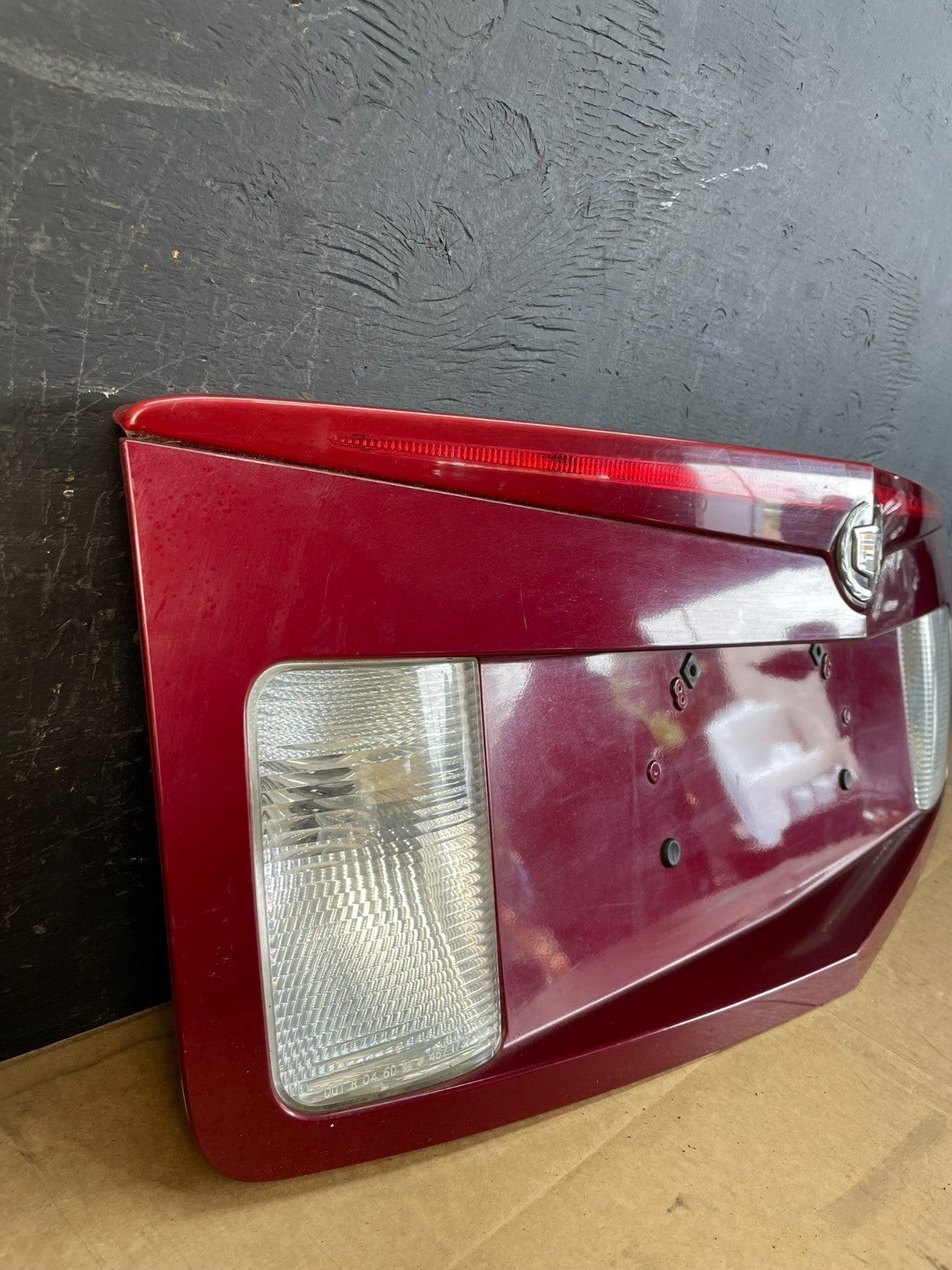 2003-2007 Cadillac CTS Trunk Panel Lid Backup License Plate 3rd Light AC5145 DG1