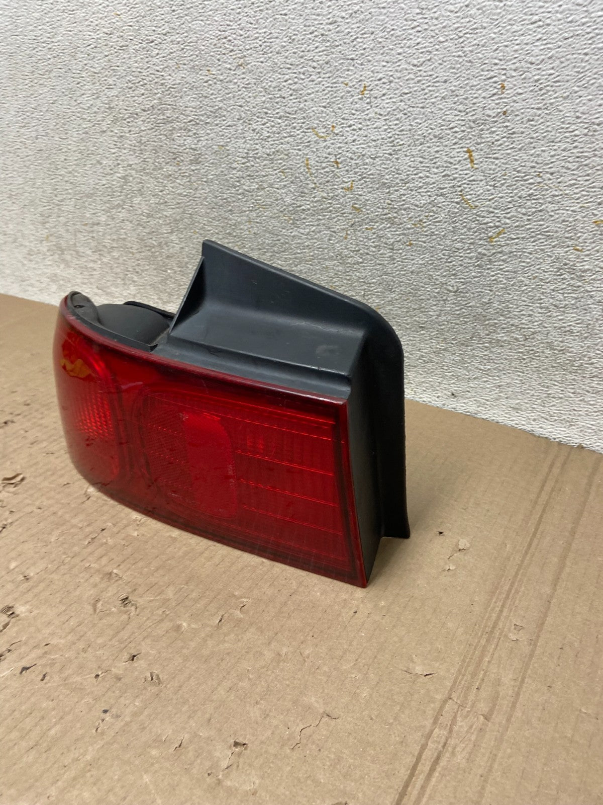 1993 to 1995 Honda Integra 4D Sedan Left Driver Side tail Light AI9669 LK1