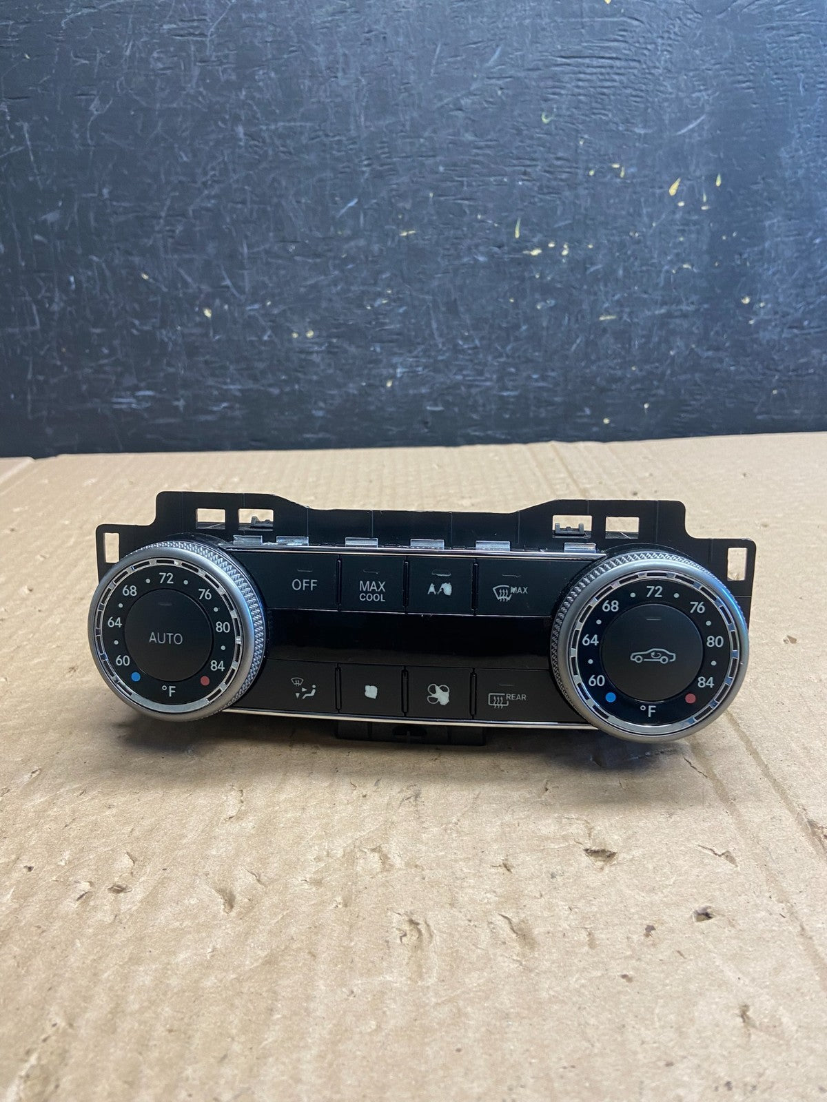 2008 2009 2010 Mercedes C-Class C300 A/C AC Climate Control Panel AF6277 DG0