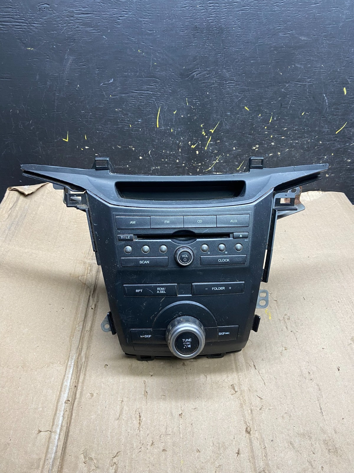 2011 to 2013 Honda Odyssey Radio AM/FM Control Panel X5741 DG0