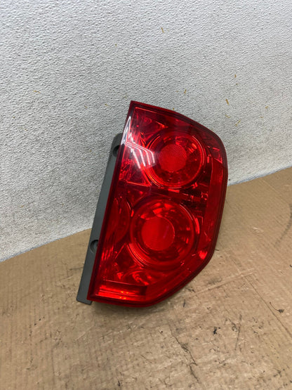 2003 2004 2005 Honda Pilot Right Passenger RH Side Tail Light AI8021 LK2