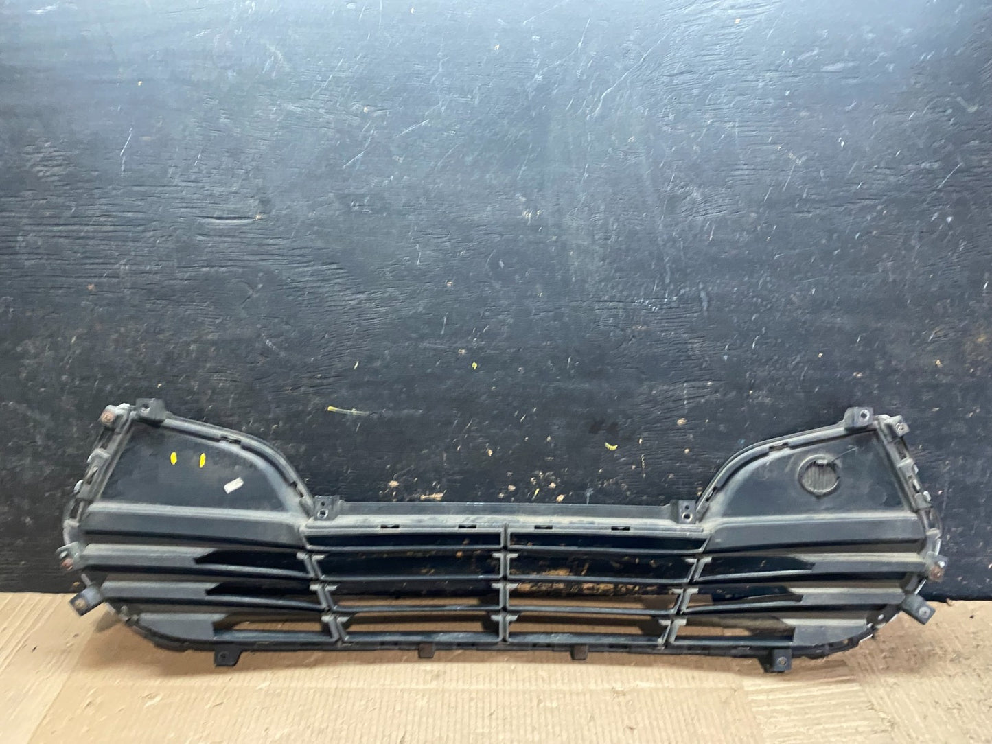 2011 2012 2013 Hyundai Tucson Front Lower Grille Grill Oem W5784 DG9