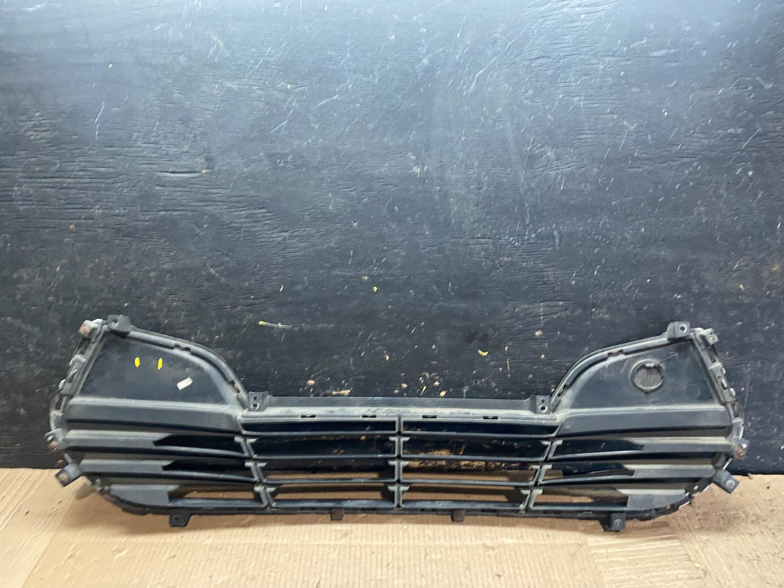 2011 2012 2013 Hyundai Tucson Front Lower Grille Grill Oem W5784 DG9
