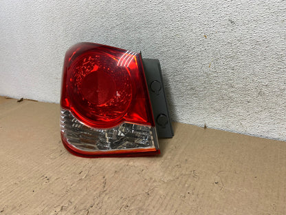 2011 2012 2013 2014 Chevrolet Cruze Left Driver LH Side Tail Light AG8030 LK2