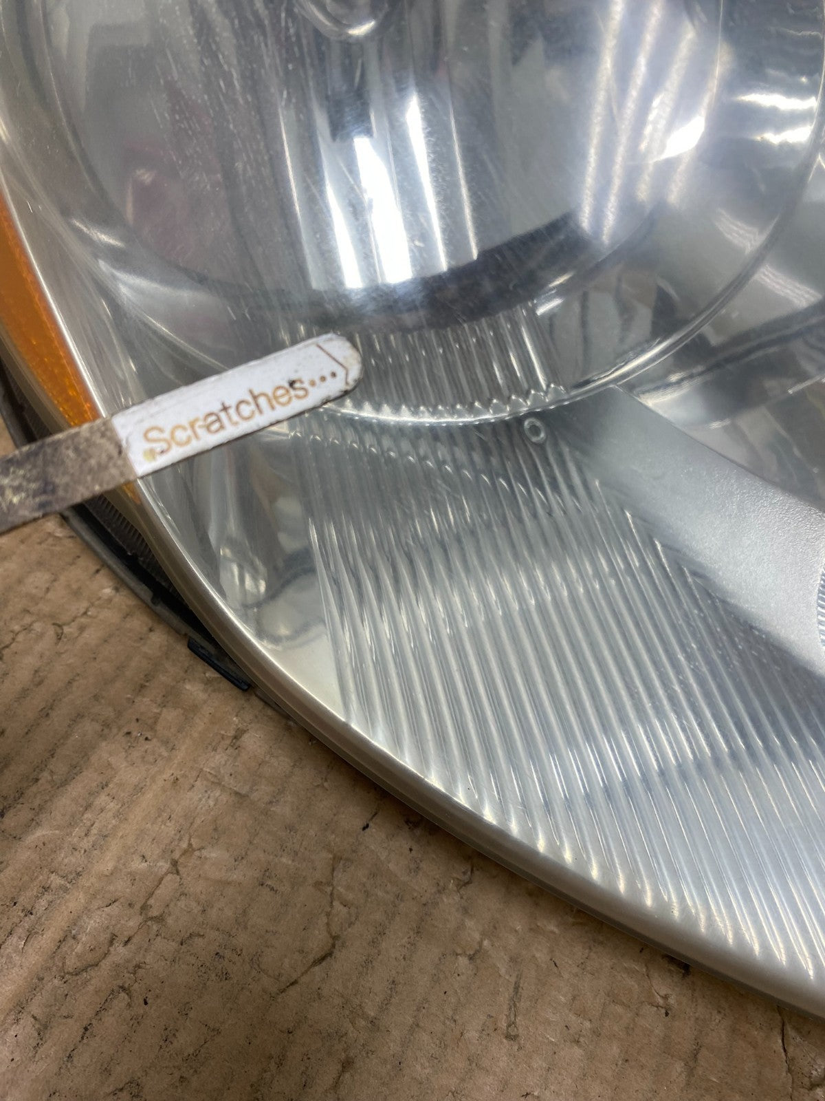 2006 to 2010 Toyota Sienna Right Passenger Rh Side Headlight Halogen AI6788 DW3