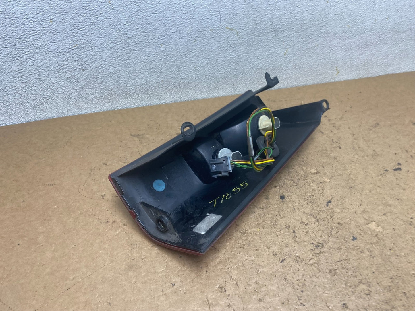 2003 to 2017 Chevrolet Express 1500 Left Driver Side Tail Light Oem T1055 DW6
