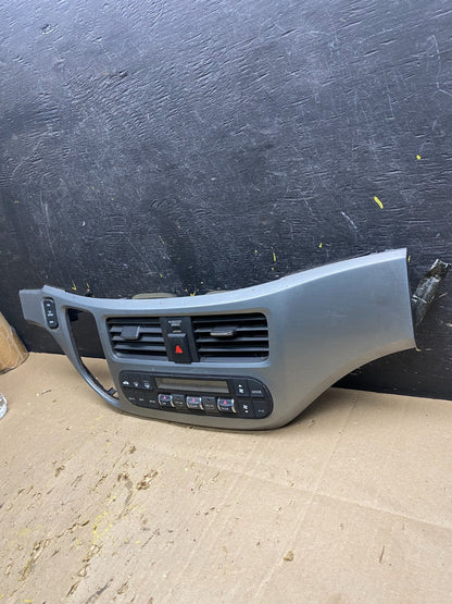 2005 to 2010 Honda Odyssey Radio Climate Control Dash Trim Bezel U5483 DG2